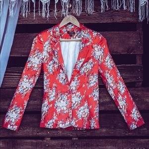 Casting Red Floral Coat Size S (B10)